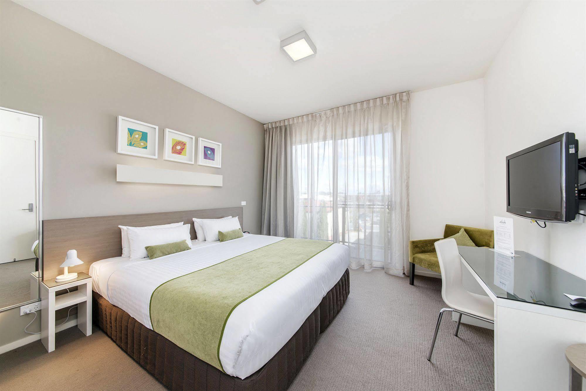 Abode Gungahlin Aparthotel Canberra Luaran gambar